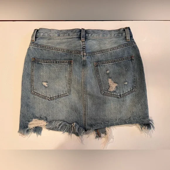 We The Free Relaxed & Destroyed Denim Mini Skirt, Size 27 - Picture 5 of 5
